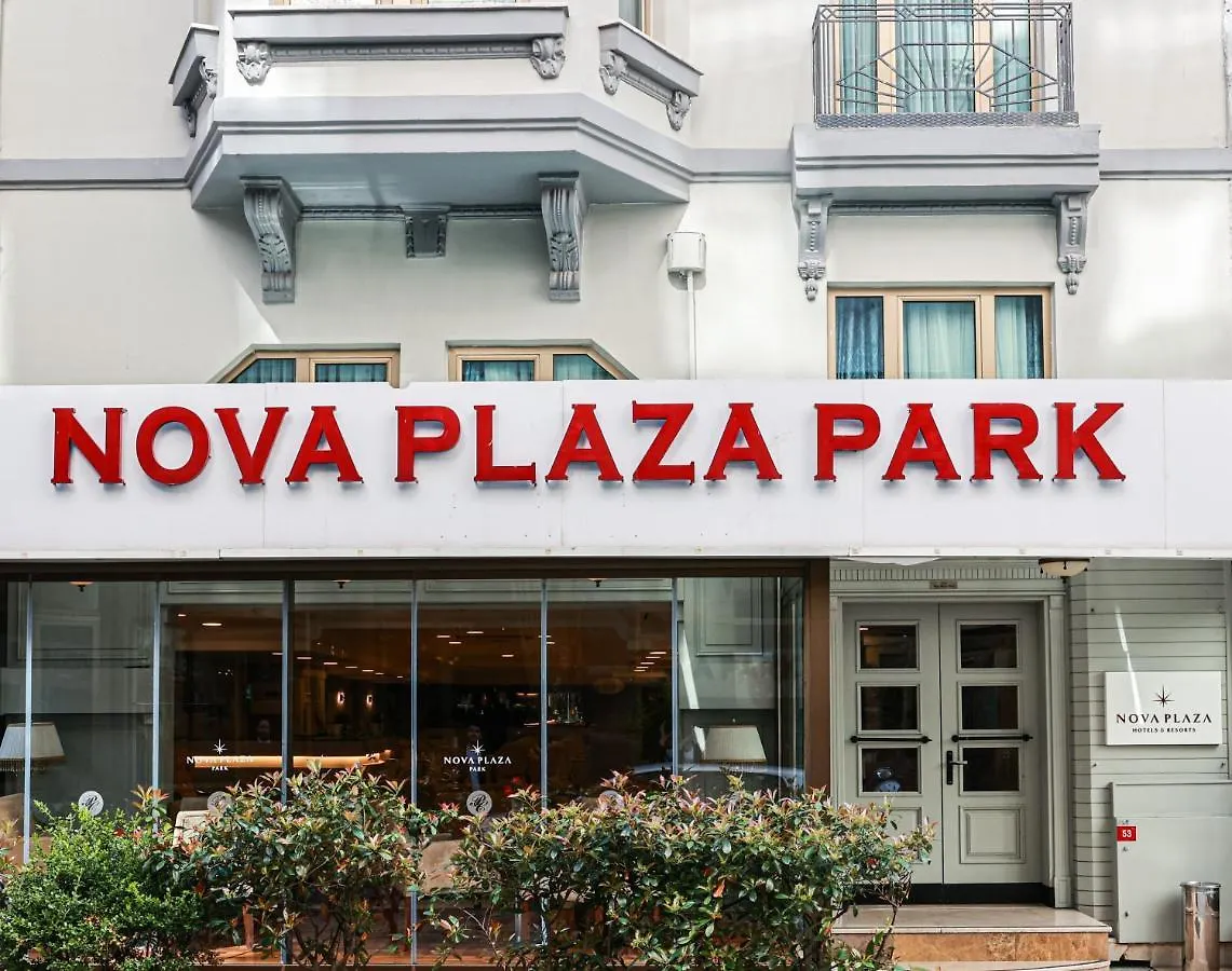 Nova Plaza Park Hotel contacts